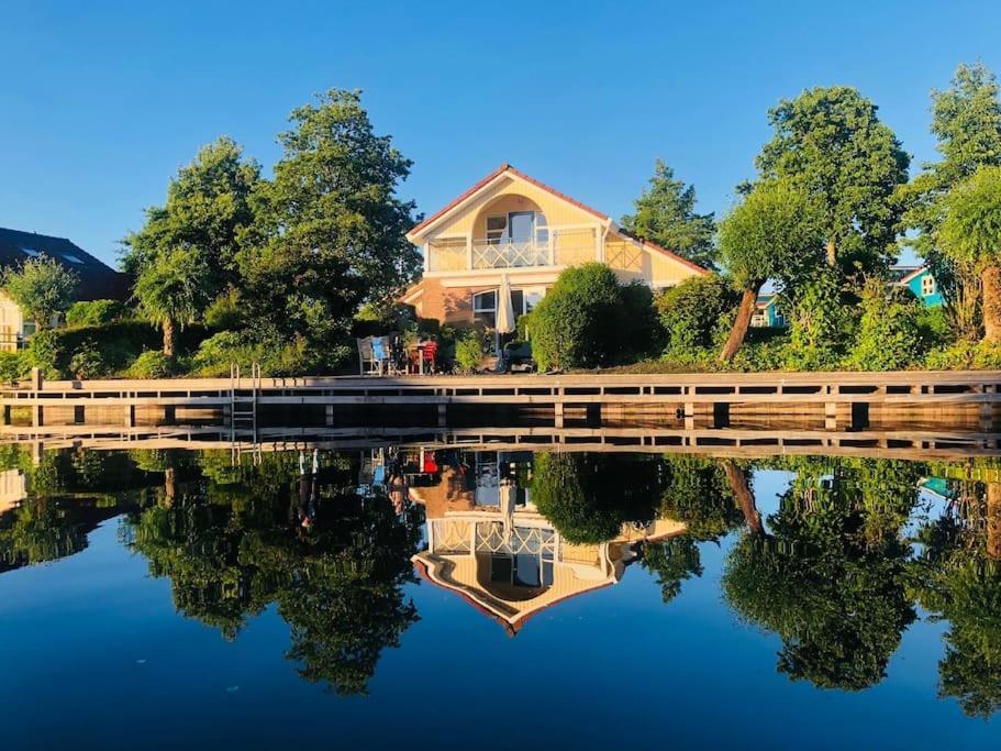 Villa Sudersee Workum Ngoại thất bức ảnh